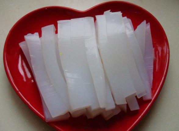 凉粉怎么吃比较好 冰凉粉一定要用热水吗-小麦知识