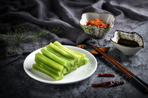 贡菜煮火锅需要泡发吗 贡菜煮火锅需要提前泡吗-小麦知识