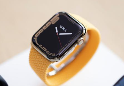 apple watch 7用多大的充电头最好 apple watch 7能用第三方充电器吗-小麦知识