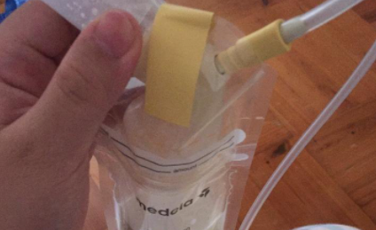 吸奶器刚吸的奶可以立即给宝宝喝么 母乳吸出来一个小时之后需要加热吗-小麦知识