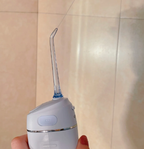 冲牙器里面的水每次都需要处理干净吗 冲牙器每次用完都要清洗水箱吗-小麦知识