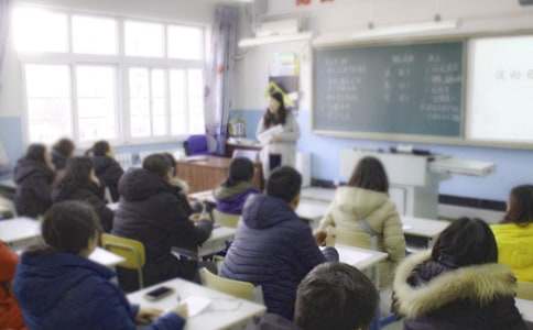 幼儿园开学家长会教师演说稿-小麦知识