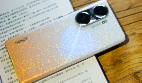 荣耀60pro和50pro哪个好 荣耀50pro要不要换60pro-小麦知识