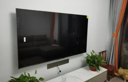 电视液晶屏有竖线是什么原因 液晶屏有竖线能修理吗-小麦知识