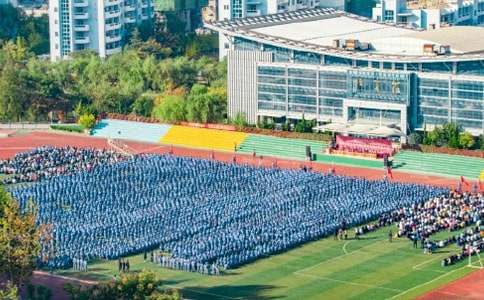 记一次开学典礼作文-小麦知识