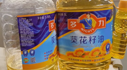 饮料瓶装食用油有问题吗 为什么不用塑料瓶装食用油-小麦知识