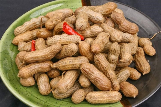 花生属于什么类食物 花生属于啥类食物-小麦知识