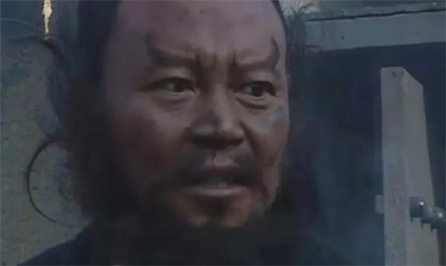 宋江不信任李逵吗? 靠关系上位的宋江真的不信任李逵吗-小麦知识