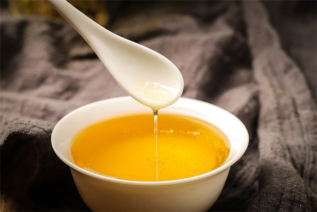 为什么不可以用塑料瓶装食油 塑料瓶为什么不能装食油-小麦知识