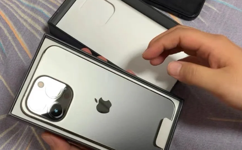 苹果iPhone14 Plus内存是多少 iPhone14 Plus比iPhone14好在哪里-小麦知识