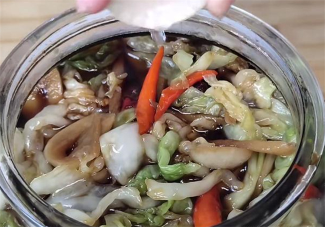 醋溜包菜的做法-小麦知识