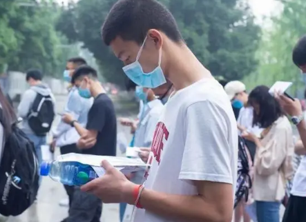 单招考上大学可以换专业吗2023 单招录取了一定不能换专业吗-小麦知识