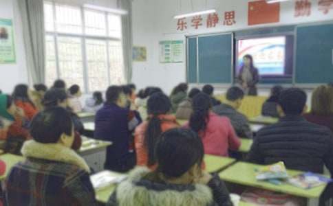 家长会英语教师发言稿-小麦知识