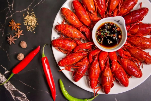 清蒸小龙虾要去虾线吗 清蒸小龙虾要抽筋吗-小麦知识