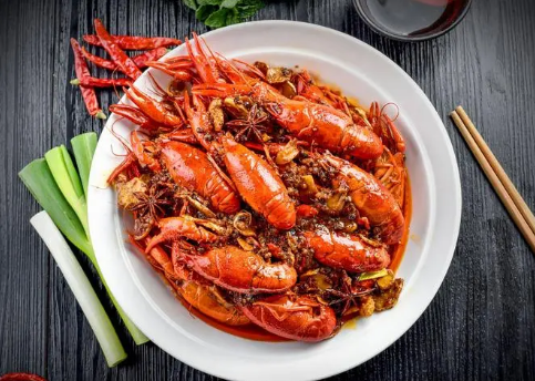 小龙虾肉质发黑还能吃吗 小龙虾肉发黑是坏了吗-小麦知识