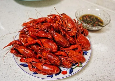 小龙虾肉质松散怎么解决 小龙虾肉质不紧实怎么办-小麦知识