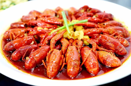 小龙虾买回来需要用水泡吗 小龙虾买回来需要用水养吗-小麦知识