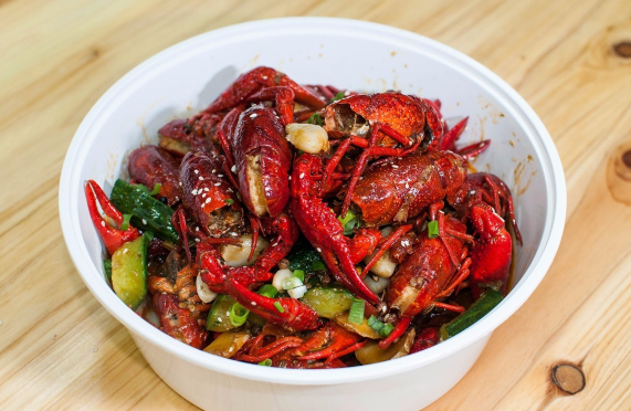 小龙虾可以用电饭煲加热吗 小龙虾用电饭煲怎么加热好吃-小麦知识