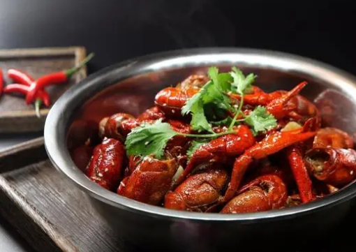 做小龙虾为什么要炸一下 小龙虾油炸有什么作用-小麦知识