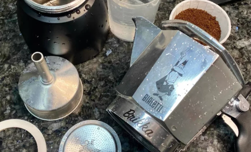 摩卡壶可以用小苏打洗吗 摩卡壶底部黑色如何清洗-小麦知识