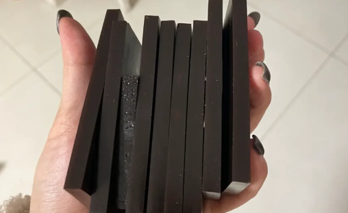 吃阿胶后脸上斑却越来越明显怎么回事 吃阿胶身体最明显的变化有哪些-小麦知识