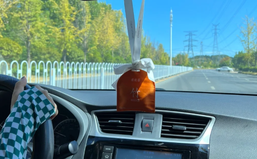 新车不磨合跑高速废了吗 新车为啥最好跑一下高速-小麦知识