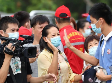 2023高考一个考场前后左右试卷一样吗 高考一个考场的试卷有几种-小麦知识