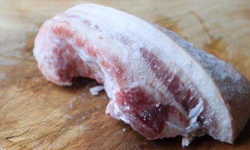 新鲜猪肉冷冻前要洗还是不洗 猪肉保存一年不坏方法-小麦知识