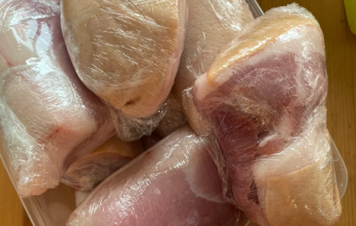 肉解冻一次还能不能继续再冻了 猪肉冷冻解冻后二次冷冻有害吗-小麦知识