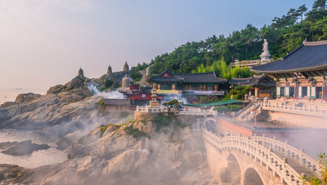 寺庙上香怎么拜方向 寺庙上香的规矩有哪些-小麦知识