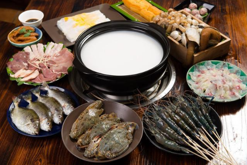 粥底火锅会不会上火 吃粥底火锅会胖吗-小麦知识