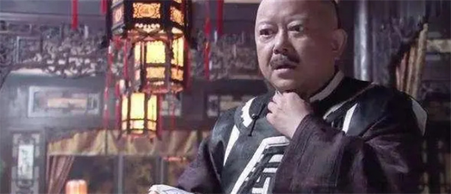 嘉庆上位后为什么急着杀和珅 嘉庆皇帝为什么要急着杀掉和珅-小麦知识