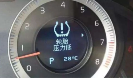 汽车标注的胎压是冷车胎压吗 车辆胎压标识在什么位置-小麦知识