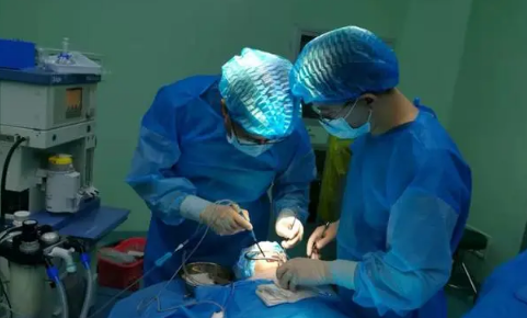 切除腺样体必须要切除扁桃体吗 切除腺样体后悔到家了-小麦知识