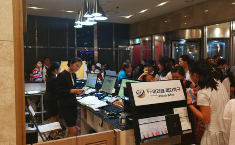 住酒店半夜被敲门可以投诉吗 酒店半夜外卖敲门骗局-小麦知识