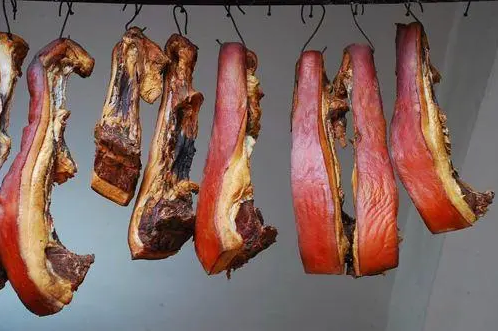腊肉不放冰箱多久会坏 腊肉不放冰箱放半个月会坏吗-小麦知识