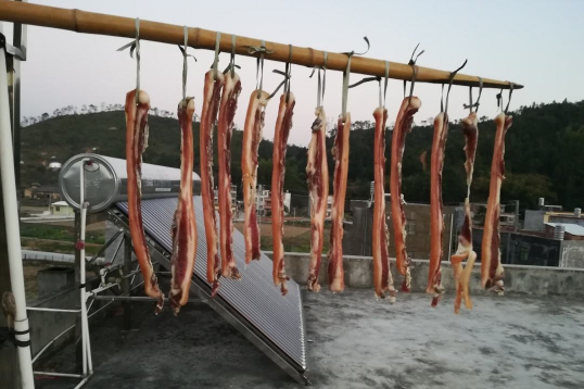 腊肉上的霉菌能煮死吗 高温可以煮掉腊肉上的霉菌吗-小麦知识