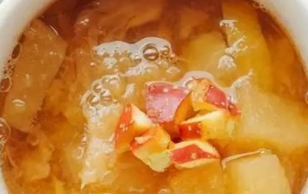 煮苹果冷水下锅还是热水 苹果要煮几分钟会熟-小麦知识