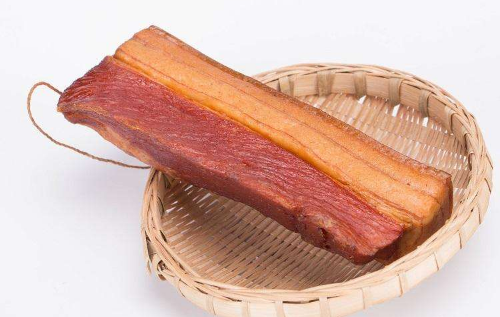 腌腊肉要切多厚多宽 腊肉切多大一块腌制-小麦知识