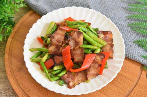 腊肉切不动要煮一下吗 腊肉怎么弄好切一点-小麦知识