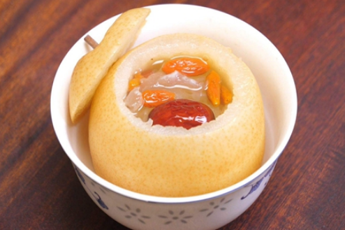 煮梨水用开水还是冷水 煮梨水用热水还是凉水-小麦知识