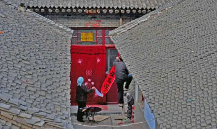 一个人在出租房过年需要贴春联吗2023 一个人在出租房过年什么时候贴春联好-小麦知识