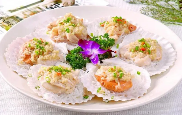 蒸扇贝需要什么调料好吃 蒸扇贝加什么佐料最好吃-小麦知识