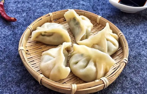 蒸饺子10分钟能熟吗 饺子蒸15分钟能熟吗-小麦知识