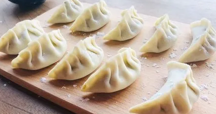 大年三十中午为什么吃饺子 过年吃饺子有什么讲究-小麦知识