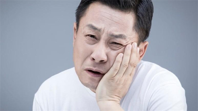 糖尿病导致牙齿松动怎么办? 糖尿病患者牙齿松动怎么办-小麦知识
