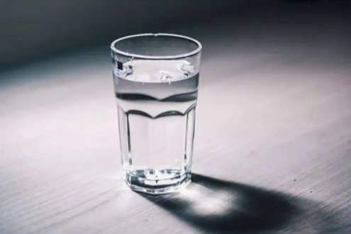 电解质水用橙子可以吗 橙子可以做电解质水吗-小麦知识