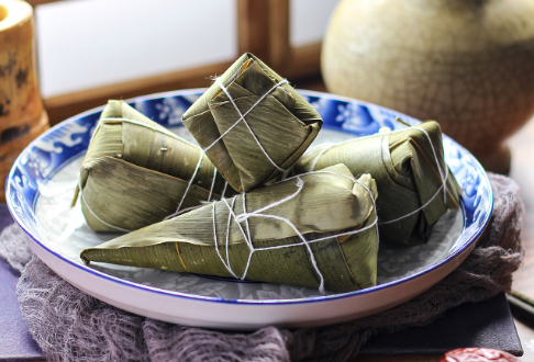 粽子吃不完可以做哪些东西 吃剩的粽子可以做什么美食-小麦知识