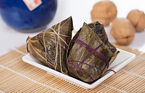 真空粽子没有冰箱怎么保存 真空粽子没有冰箱的保存方法-小麦知识