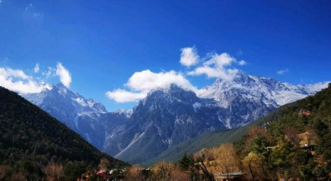 爬玉龙雪山一瓶氧气够吗 爬玉龙雪山要几瓶氧气-小麦知识